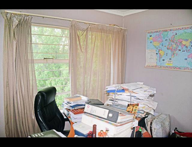 2 BEDROOM TOWNHOUSE FOR SALE IN KEW